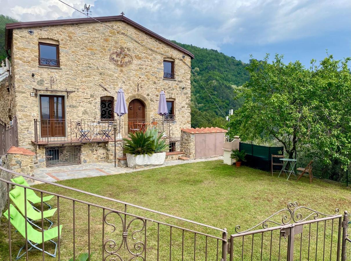Casa Dell'Angelo Apartment Castelnuovo Magra Luaran gambar