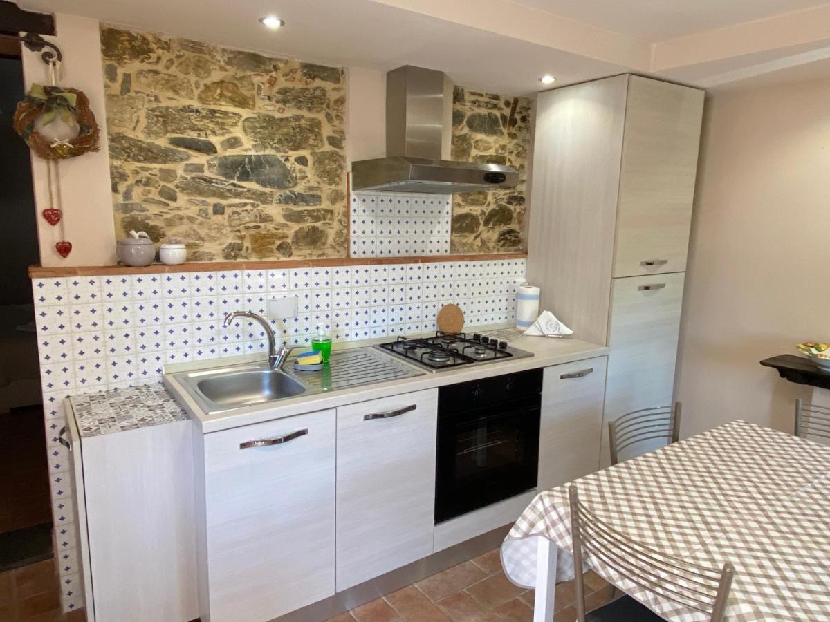 Casa Dell'Angelo Apartment Castelnuovo Magra Luaran gambar